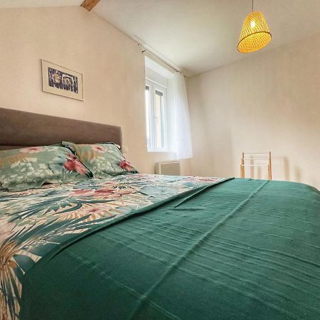 Loft Spacieux En Pleine Foret Bining 外观 照片