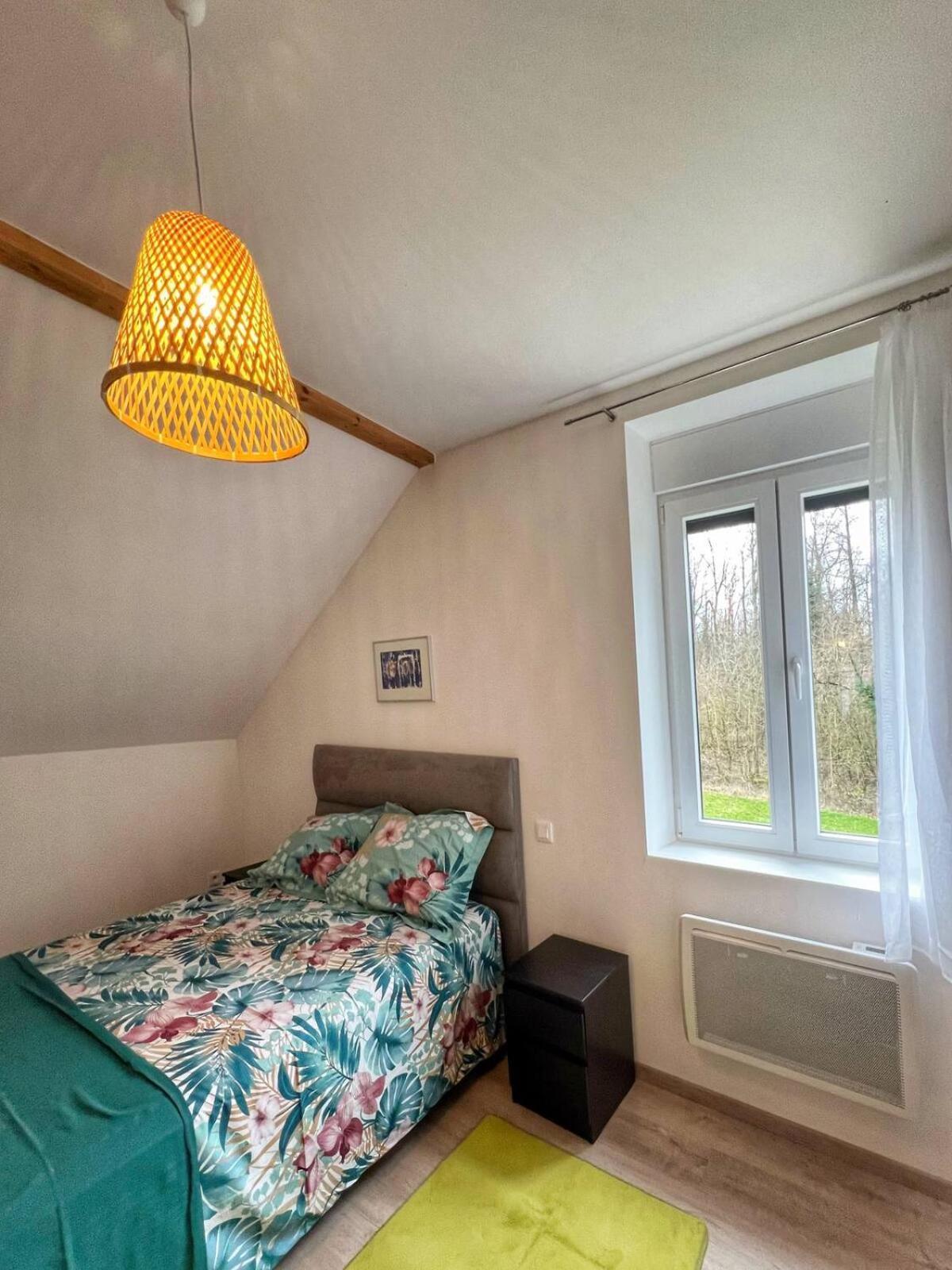 Loft Spacieux En Pleine Foret Bining 外观 照片